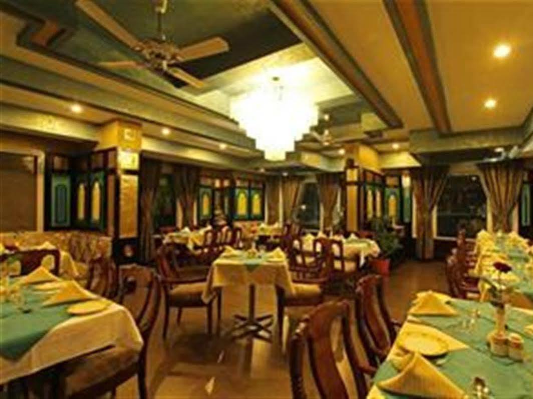 Hotel Hillock Mount Abu Exterior foto